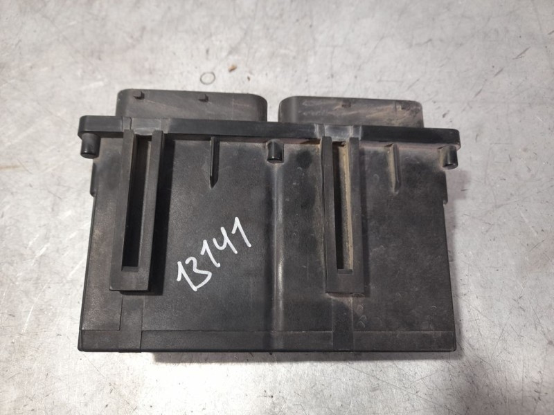 Recambio de modulo electronico para opel zafira a elegance referencia OEM IAM 24410128  CENTRALITA ELECTROS