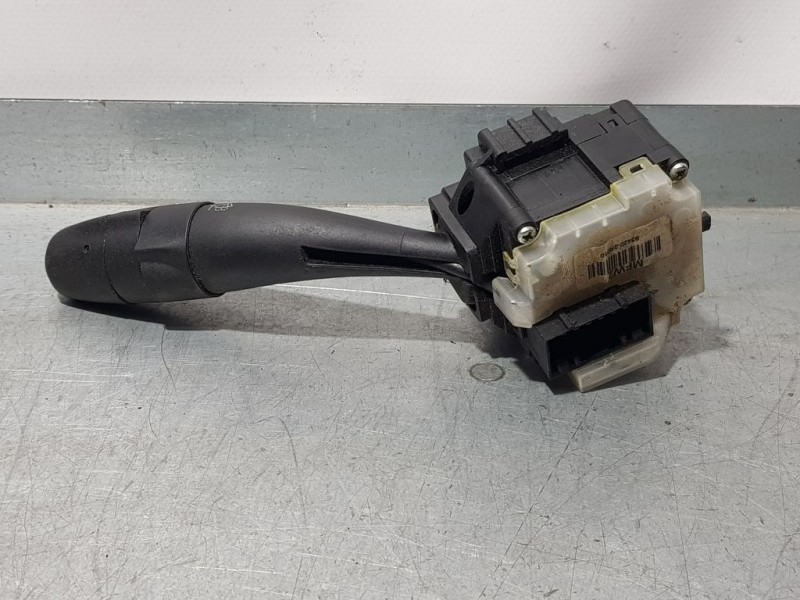 Recambio de mando limpia para hyundai i30cw classic referencia OEM IAM 934202R010  