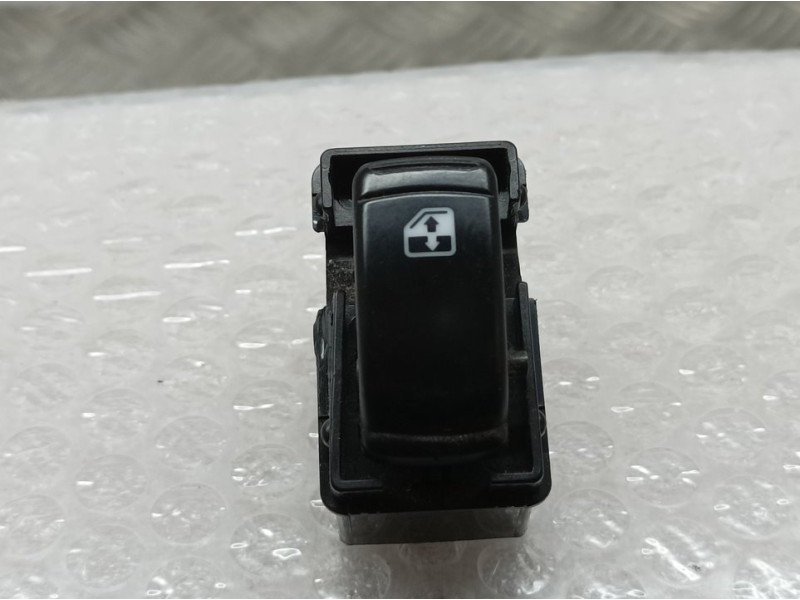 Recambio de mando elevalunas trasero derecho para chevrolet lacetti sx referencia OEM IAM 621W04790  
