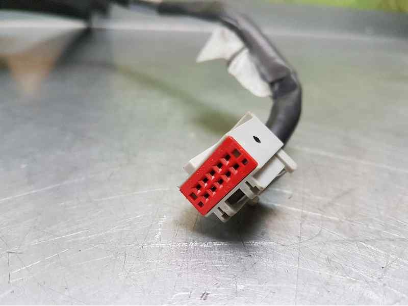 Recambio de retrovisor derecho para ford c-max trend referencia OEM IAM  6 CABLES ELECTRICO