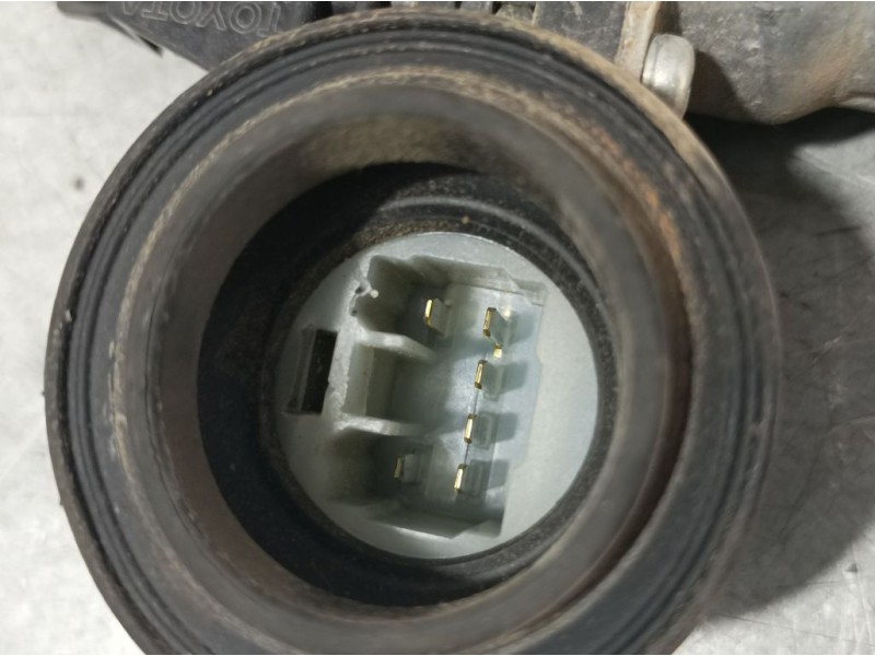 Recambio de elevalunas delantero izquierdo para lexus is200 (ds2/is2) 250 v6 referencia OEM IAM 8572058010 0620401770 DENSO ELEC