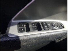 Recambio de mando elevalunas delantero izquierdo para kia niro i (de) 1.6 gdi hybrid referencia OEM IAM 93570G5310  C/ MANDO RET