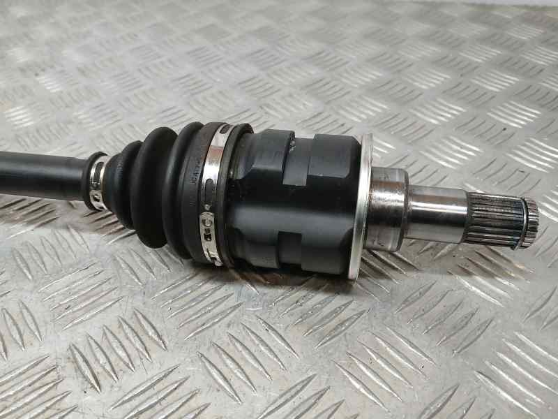 Recambio de transmision trasera izquierda para toyota rav4 hybrid 4x4 advance referencia OEM IAM 4234042060 9603B1812 