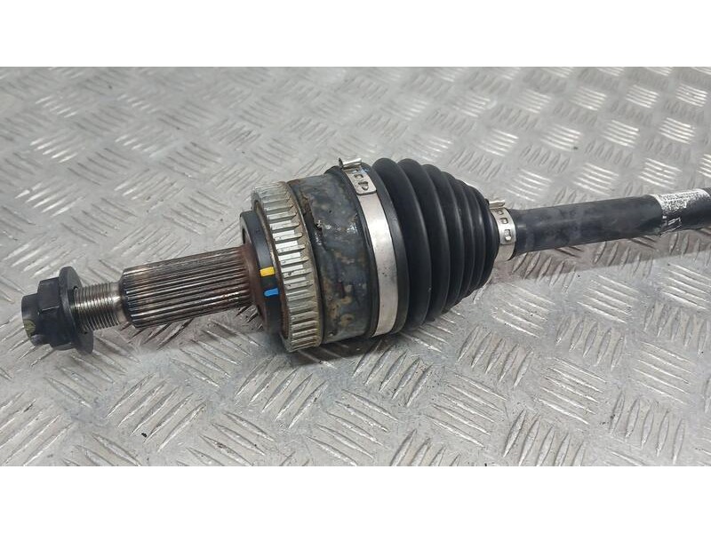 Recambio de transmision delantera izquierda para kia sportage x-tech 4x2 referencia OEM IAM 495002Y830  