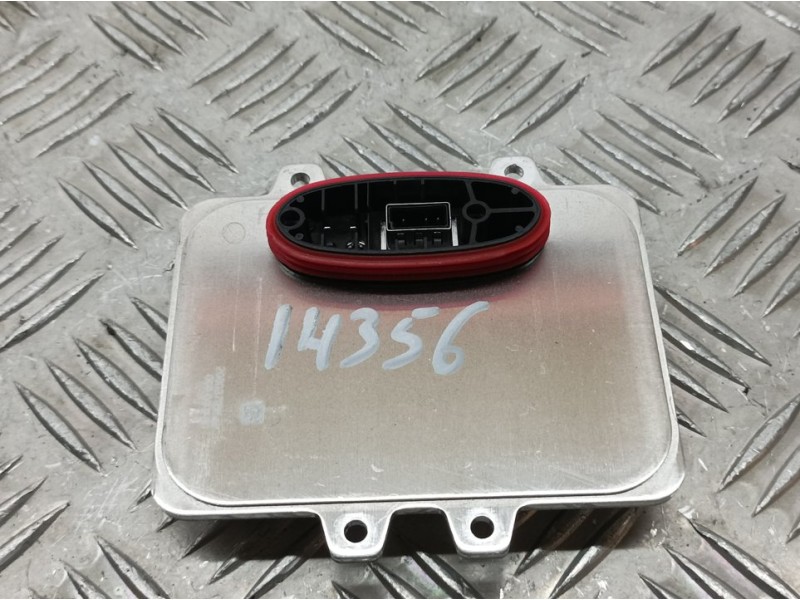 Recambio de centralita faros xenon para citroën c4 picasso exclusive plus referencia OEM IAM 5DV00900000 268022001282AH HELLA