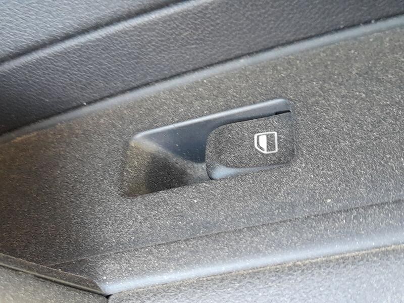 Recambio de mando elevalunas delantero derecho para audi a1 sportback (8xa, 8xf) 1.6 tdi referencia OEM IAM 4G09598555PR  