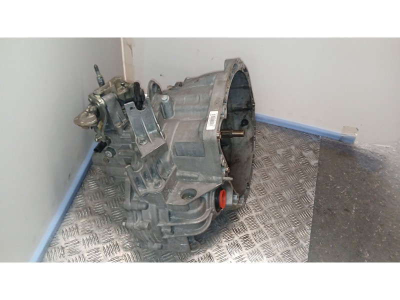 Recambio de caja cambios para renault megane ii coupé-cabriolet (em0/1_) 2.0 16v turbo referencia OEM IAM ND0000 6VELOCIDADES A0