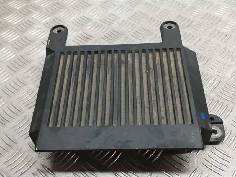 Recambio de amplificador radio para volvo xc60 kinetic awd referencia OEM IAM 31310010 31282144 