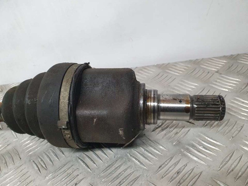 Recambio de transmision delantera derecha para ford escort cabrio xr3i referencia OEM IAM SIN REF  