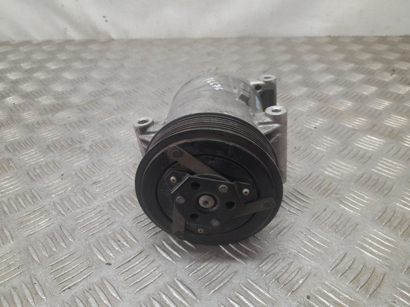 Recambio de compresor aire acondicionado para renault megane ii coupé-cabriolet (em0/1_) 2.0 16v turbo referencia OEM IAM 071962