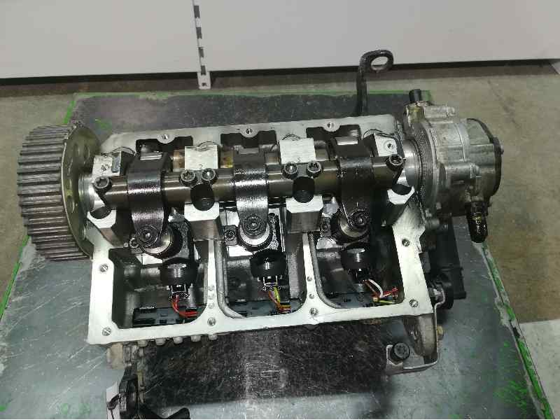 Recambio de culata para volkswagen polo (9n1) 1.4 tdi referencia OEM IAM 045103373H  045103373H SE RECOMIENDA COMPROBAR A PRESIÓ