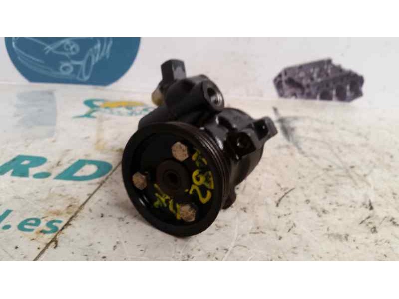 Recambio de bomba direccion para ford focus berlina (cak) ambiente referencia OEM IAM 7HE1500  