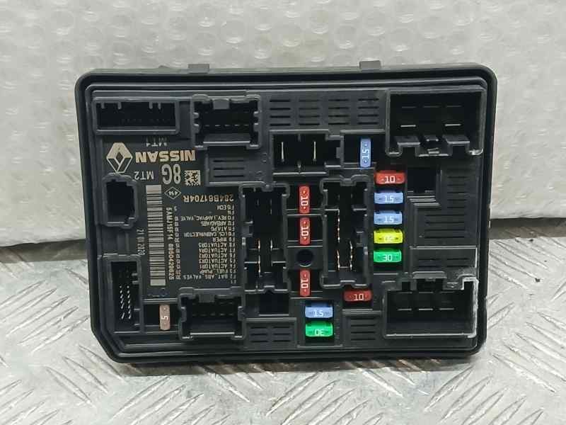 Recambio de caja reles / fusibles para renault clio v edition one referencia OEM IAM 284B61704R  