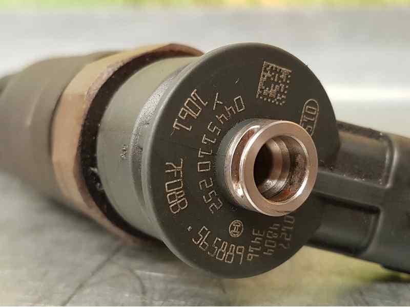 Recambio de inyector para peugeot bipper básico referencia OEM IAM 445110252  BOSCH