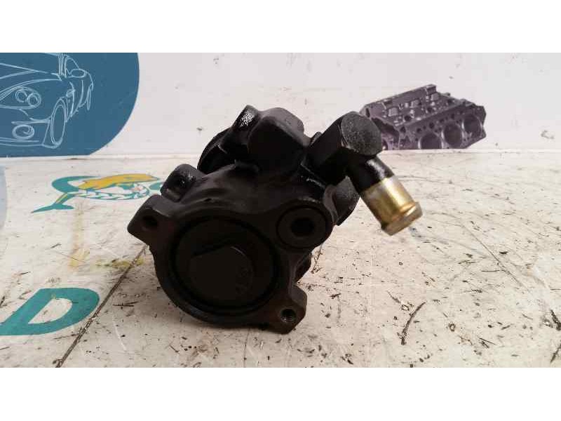 Recambio de bomba direccion para ford focus berlina (cak) ambiente referencia OEM IAM 7HE1500  