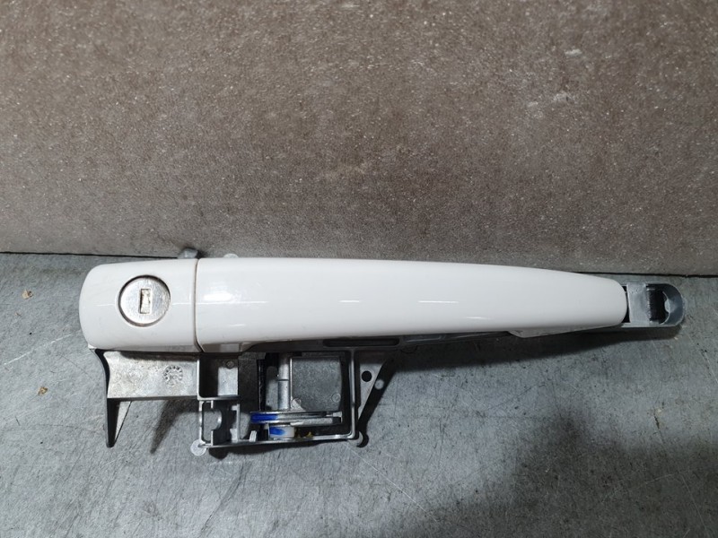 Recambio de maneta exterior delantera izquierda para peugeot 2008 (--.2013) 1.5 blue hdi referencia OEM IAM SIN REF  