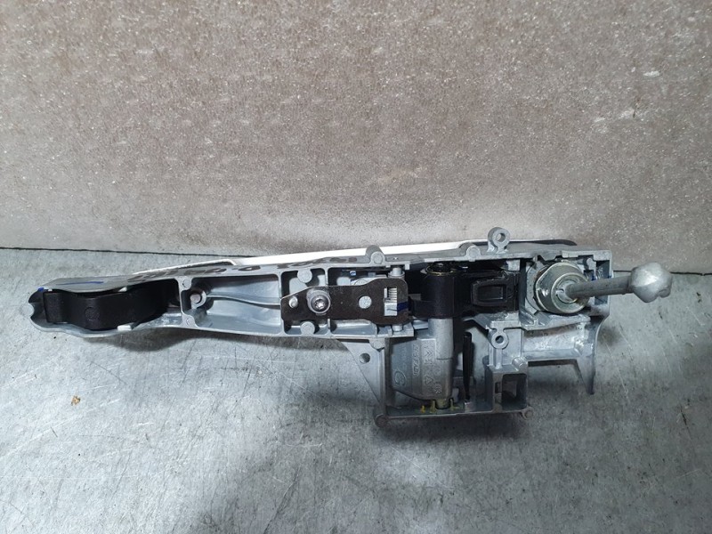 Recambio de maneta exterior delantera izquierda para peugeot 2008 (--.2013) 1.5 blue hdi referencia OEM IAM SIN REF  