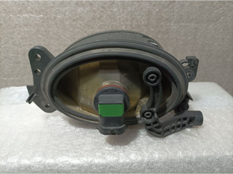 Recambio de faro antiniebla izquierdo para mercedes-benz clase c (w204) berlina c 200 kompressor (204.041) referencia OEM IAM A1