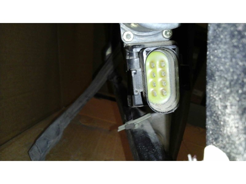 Recambio de elevalunas trasero izquierdo para audi a6 berlina (4b2) 1.9 tdi referencia OEM IAM 4B0959801B  ELECTRICO 8 PINS