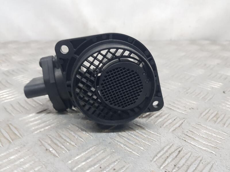 Recambio de caudalimetro para volkswagen golf v berlina (1k1) sportline referencia OEM IAM 038906461B 0281002531 BOSCH