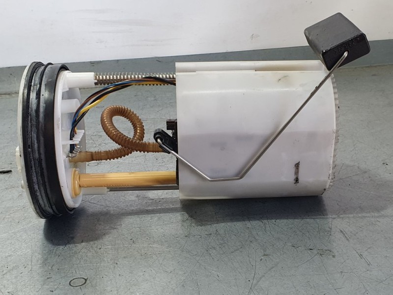 Recambio de aforador para skoda fabia (5j2 ) ambition referencia OEM IAM 6R0919051F A2C53436805 SIEMENS VDO