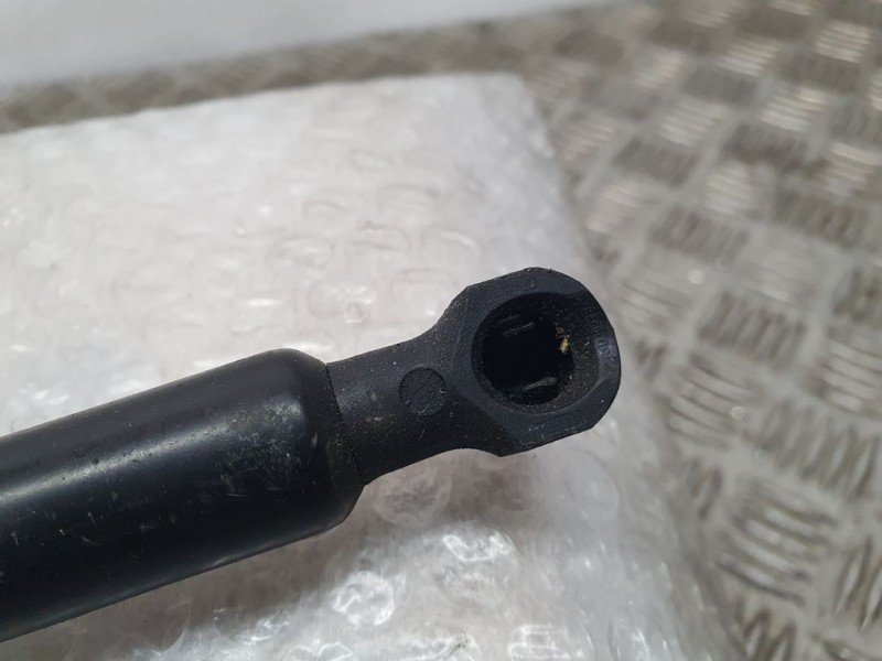 Recambio de amortiguadores capo para renault megane iv berlina 5p zen referencia OEM IAM 654707606R  360N