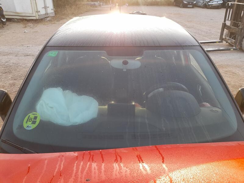 Recambio de parabrisas para audi a1 sportback (8xa, 8xf) 1.6 tdi referencia OEM IAM 8X0845099NVB  