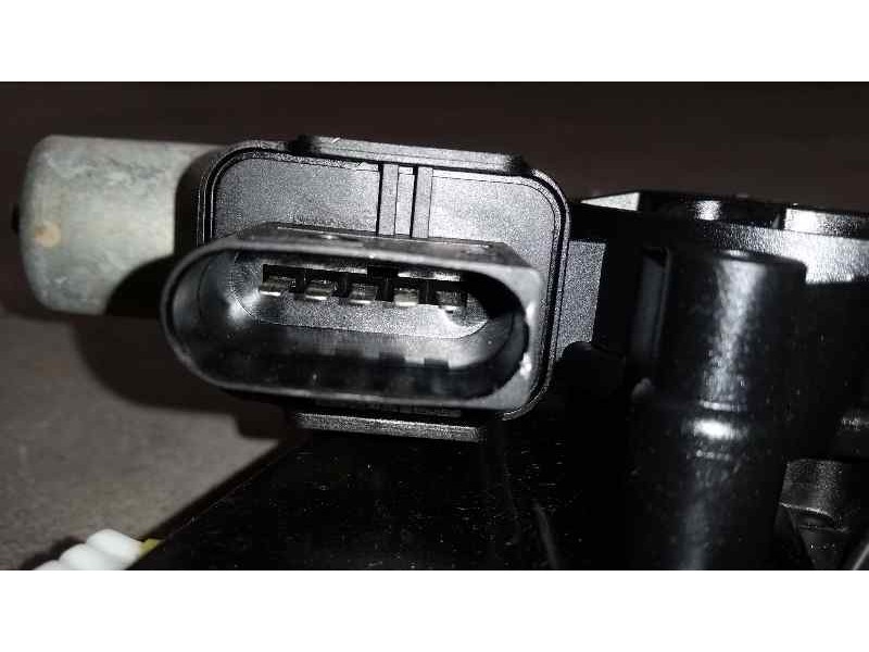 Recambio de elevalunas delantero derecho para bmw serie 1 lim. (f20) 116d referencia OEM IAM  5 PINS ELECTRICO