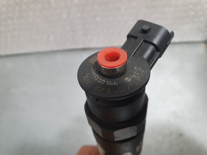 Recambio de inyector para citroën c3 1.6 blue-hdi fap referencia OEM IAM 027766 0445110566 