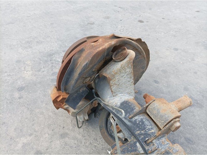 Recambio de puente trasero para land rover defender (ld) 2.5 td5 referencia OEM IAM C08HA004027 1000001414300 DISCO 5 TORN