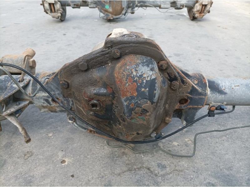 Recambio de puente trasero para land rover defender (ld) 2.5 td5 referencia OEM IAM C08HA004027 1000001414300 DISCO 5 TORN