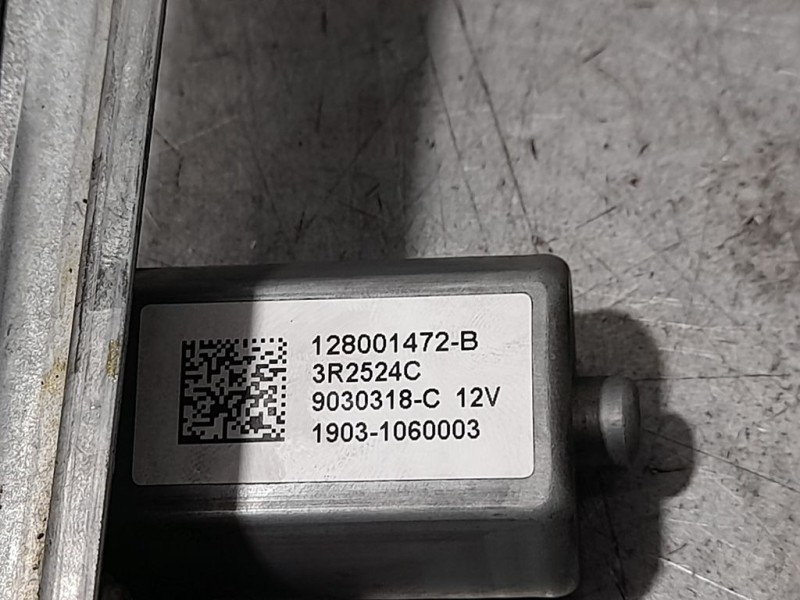 Recambio de elevalunas delantero derecho para renault zoe zen referencia OEM IAM 3R2524C  ELECTRICO 2 PINES