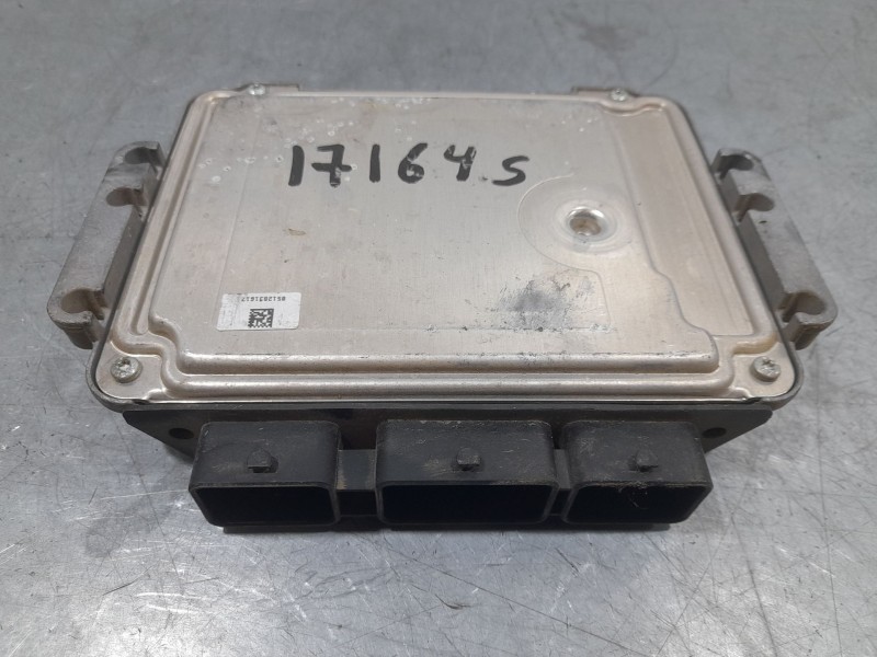 Recambio de centralita motor uce para citroën c3 i (fc_, fn_) 1.4 hdi referencia OEM IAM 9663475880 0281012529 BOSCH