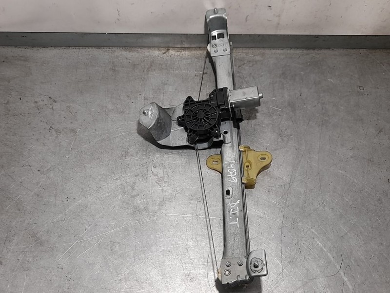 Recambio de elevalunas delantero izquierdo para renault zoe zen referencia OEM IAM SIN REF  ELECTRICO 2 PINES