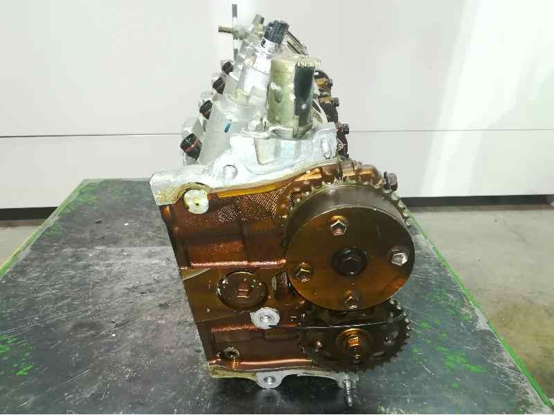 Recambio de culata para toyota avensis berlina (t 22) 2.0 16v cat referencia OEM IAM SIN REF  SE RECOMIENDA COMPROBAR A PRESIÓN