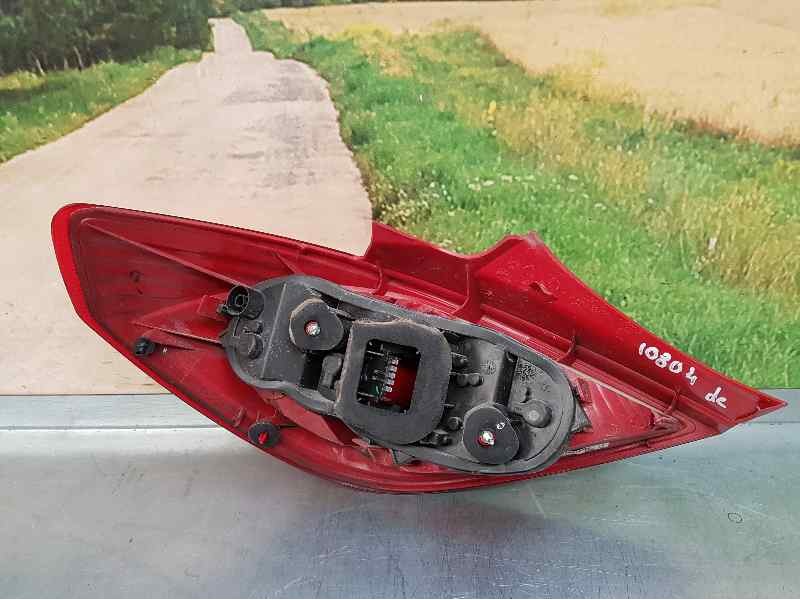 Recambio de piloto trasero derecho para opel corsa d ´´111 years´´ referencia OEM IAM   