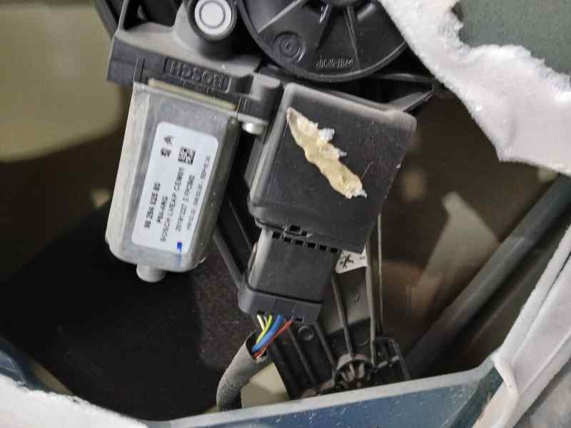 Recambio de elevalunas trasero izquierdo para peugeot 3008 allure referencia OEM IAM 9830389080  