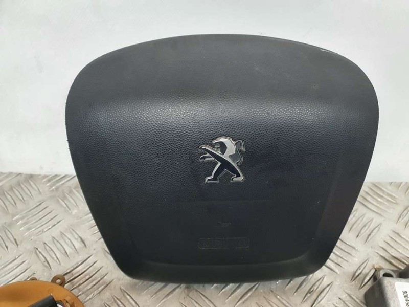 Recambio de airbag delantero izquierdo para peugeot boxer combi 333 l2h2 allure blue-hdi 165 referencia OEM IAM 1612344180  