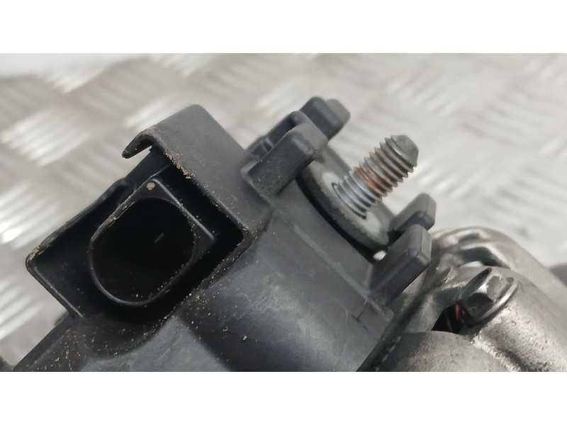 Recambio de alternador para bmw 6 (e63) 630 i referencia OEM IAM 7521178 VALEO 2542720J