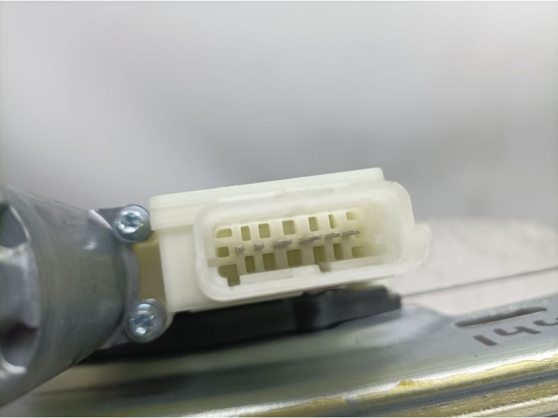 Recambio de elevalunas delantero izquierdo para nissan qashqai (j11) acenta referencia OEM IAM 80701HV00C  ELECTRICO 6 PINES