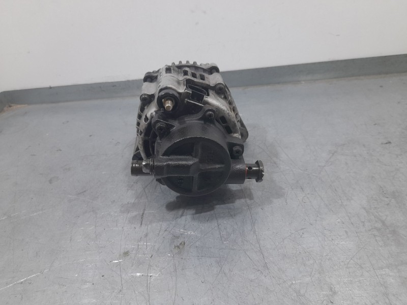 Recambio de alternador para kia cerato i sedán (ld) 2.0 crdi referencia OEM IAM 3730027012 021319112 DENSO