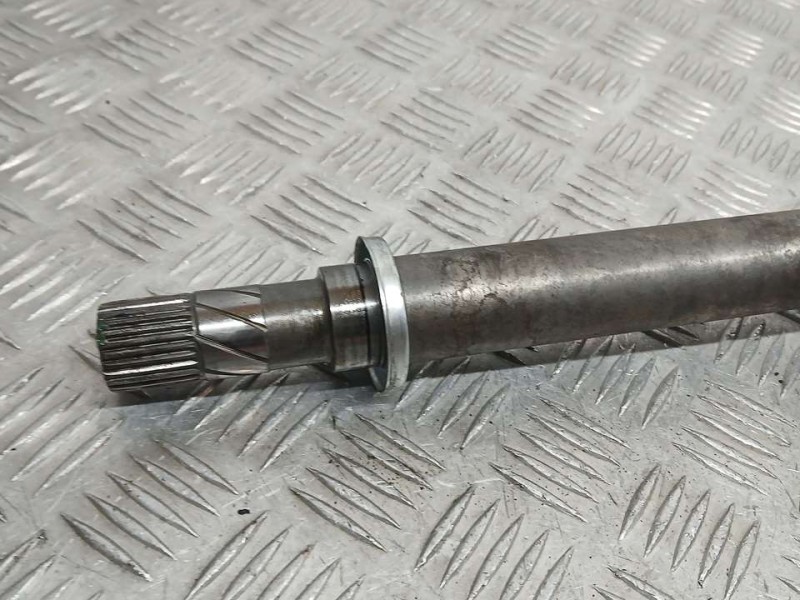 Recambio de transmision delantera derecha para nissan qashqai (j10) acenta referencia OEM IAM 39100BB02B  