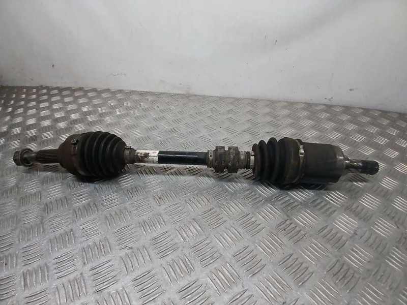 Recambio de transmision delantera izquierda para nissan qashqai (j10) acenta referencia OEM IAM 39101JD02B  
