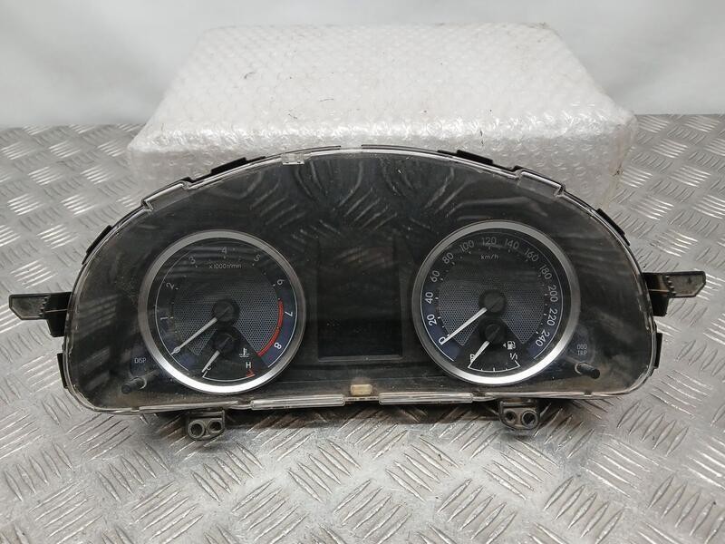 Recambio de cuadro instrumentos para toyota auris active referencia OEM IAM 838000ZV61  