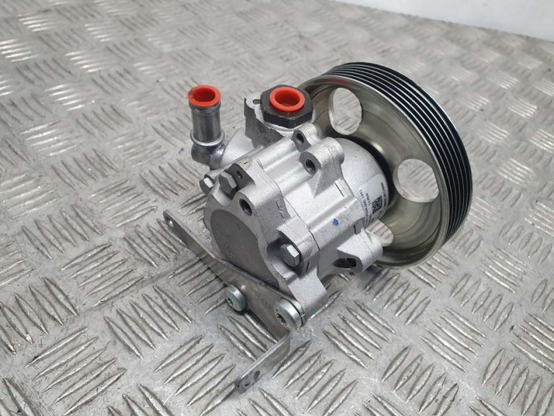 Recambio de bomba direccion para peugeot boxer combi 333 l2h2 allure blue-hdi 165 referencia OEM IAM 9805820980 3092974001 