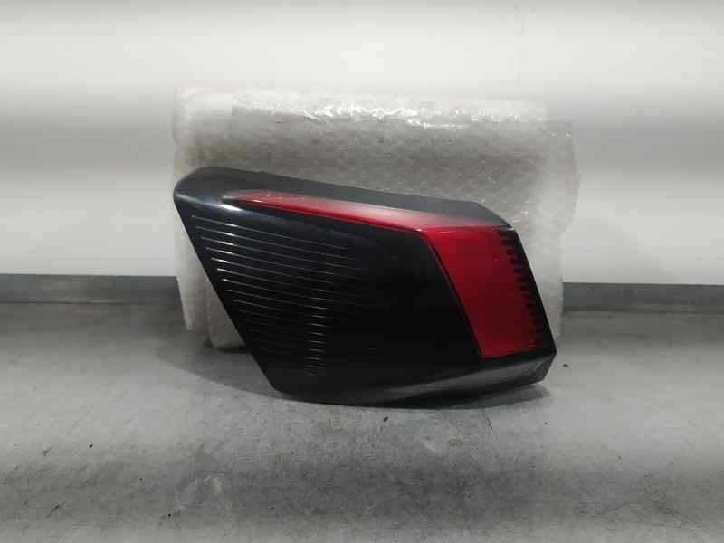 Recambio de piloto trasero izquierdo para peugeot 3008 allure referencia OEM IAM 9810477180  EXTERIOR