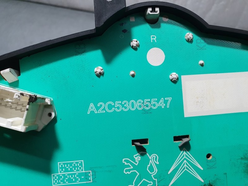 Recambio de cuadro instrumentos para peugeot 207 x-line referencia OEM IAM A2C53065547  