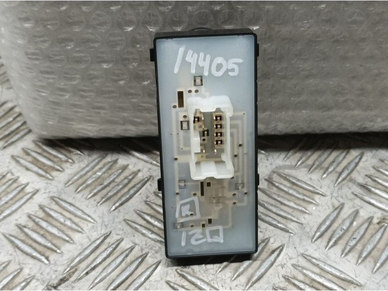 Recambio de mando elevalunas delantero derecho para nissan qashqai (j11) acenta referencia OEM IAM 25411HV02A  