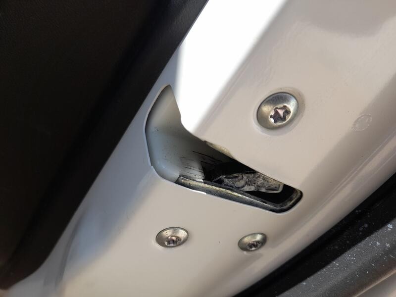 Recambio de cerradura puerta delantera derecha para mitsubishi asx (ga_w_) 1.6 di-d referencia OEM IAM 5715A726  