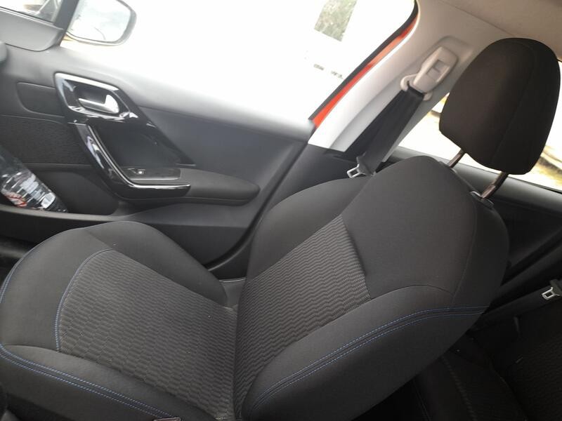 Recambio de asiento delantero derecho para peugeot 208 i (ca_, cc_) 1.2 vti 82 referencia OEM IAM   